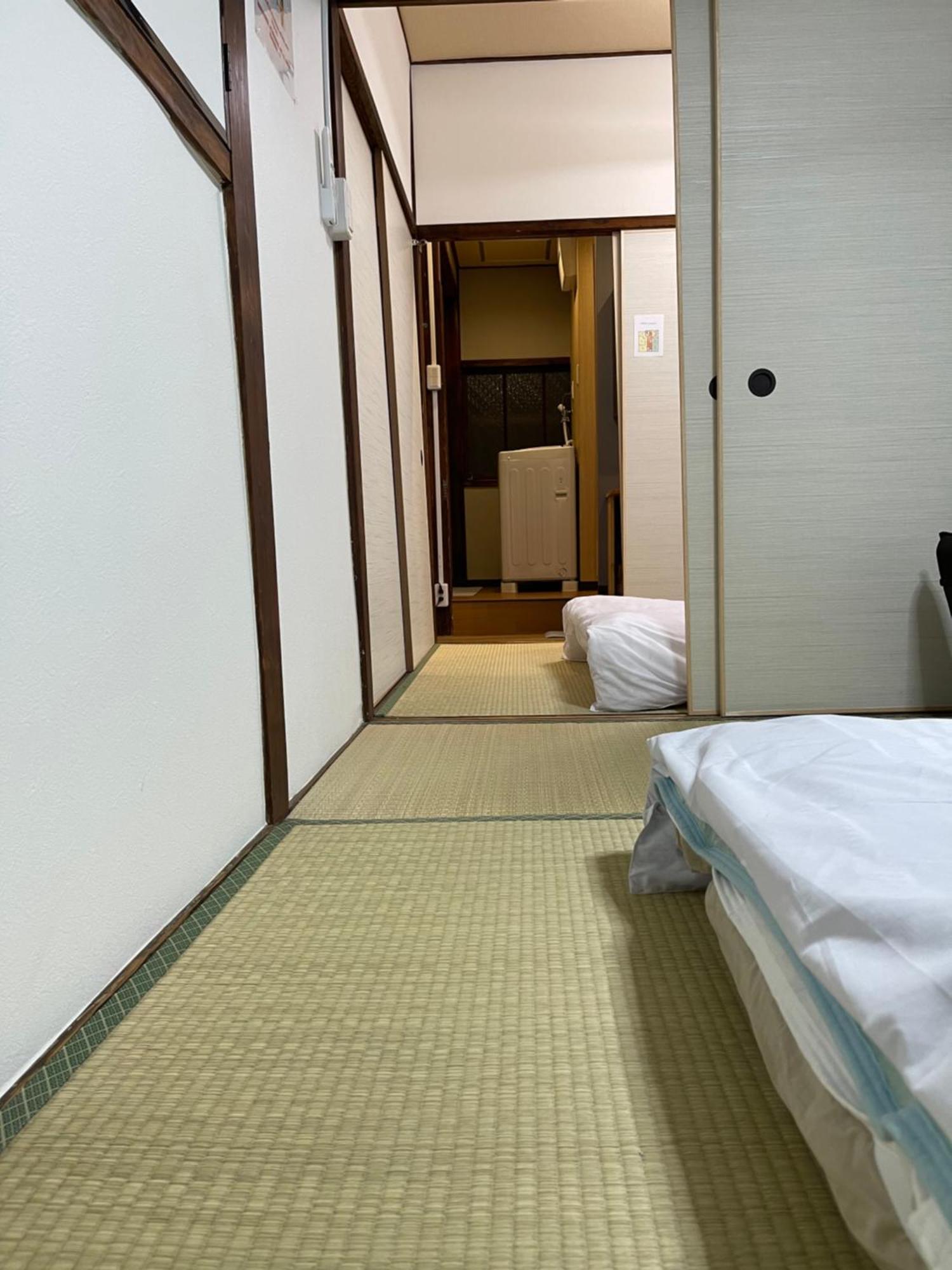 難波心斎橋10Minutes民宿2号室 Osaka Exteriör bild