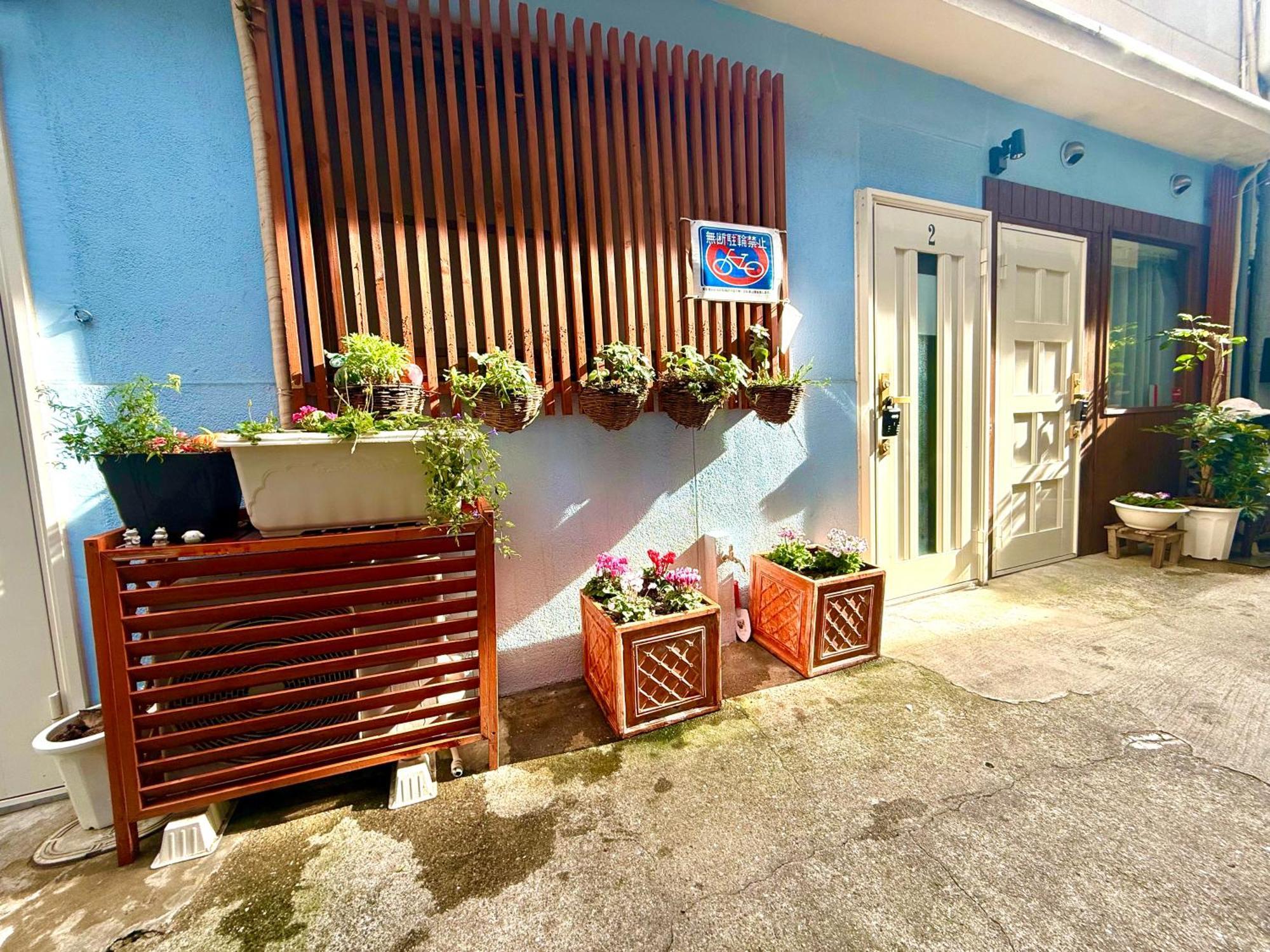 難波心斎橋10Minutes民宿2号室 Osaka Exteriör bild